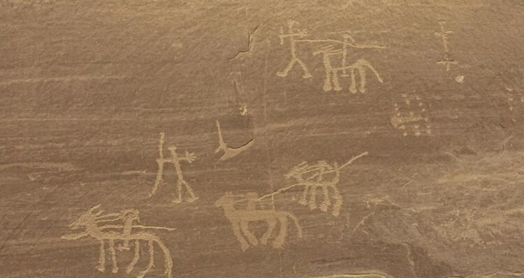 10,000 years of rock art discovered at Umm Arak Plateau in Egypt’s southern Sinai