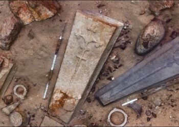 13th-century shipwreck reveals medieval England's lucrative stone trade