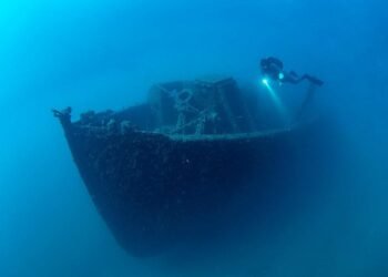 Diving into history: Gallipoli shipwrecks open to public