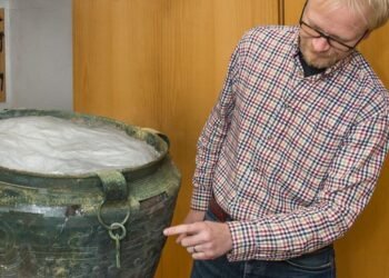 Czech scientists brew 3000-year old beer