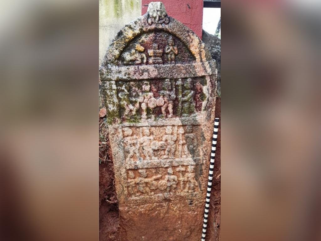 'Hero' stone from Vijayanagar Empire unearthed in Teggarse