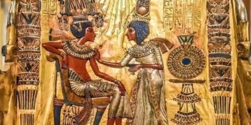king Tutankhamun and the discovery of his mysterious tomb