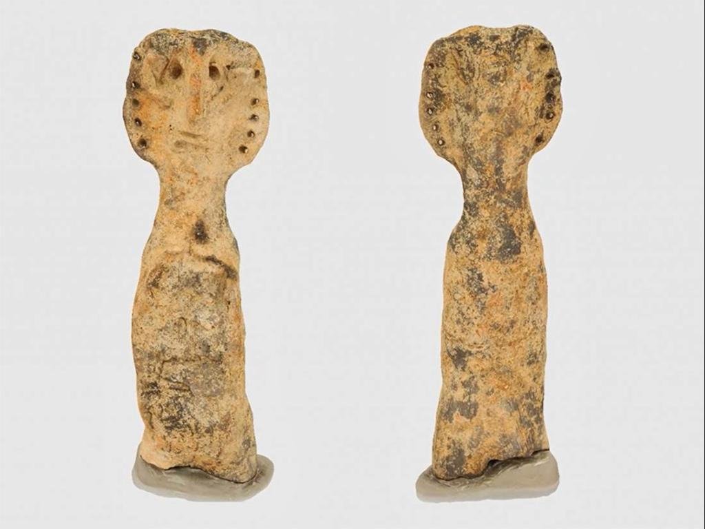 3000-year-old clay figurine discovered in Germany may represent a prehistoric water goddess