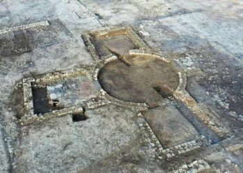 Archaeologists Rebury ‘First-of-Its-Kind’ Ancient Roman Villa in Scarborough