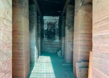 Oldest Egyptian tomb aligned with winter solstice sunrise excavated in Egypt