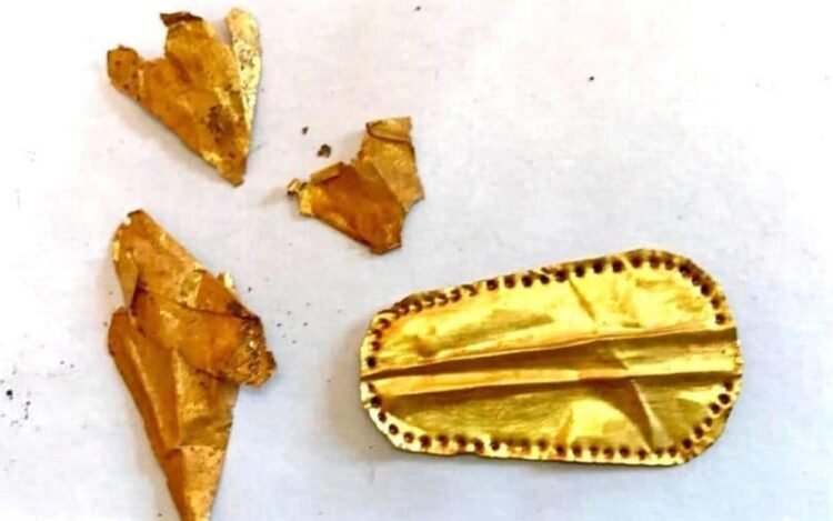 Archaeologists Uncover 2,000-year-old Mummies With Golden Tongues ...