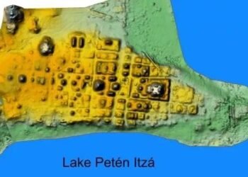 Ancient Maya city that looks like a Crocodile