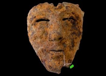Roman iron cavalry mask discovered in Romania