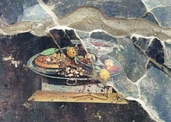 Archaeologists discover a 'Pizza' painting in ancient Roman ruins of Pompeii