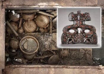 Lavish 2,200-year-old tomb of Chinese king unearthed