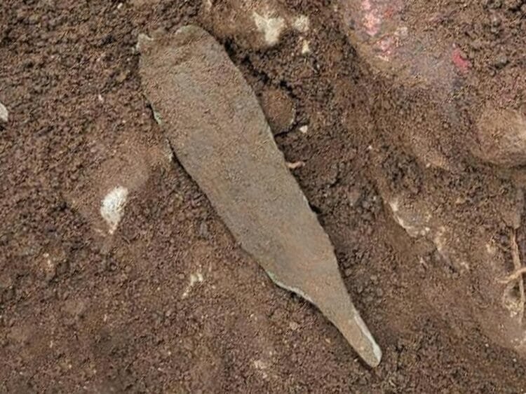 Rare 4,000-year-old copper dagger discovered in Italy