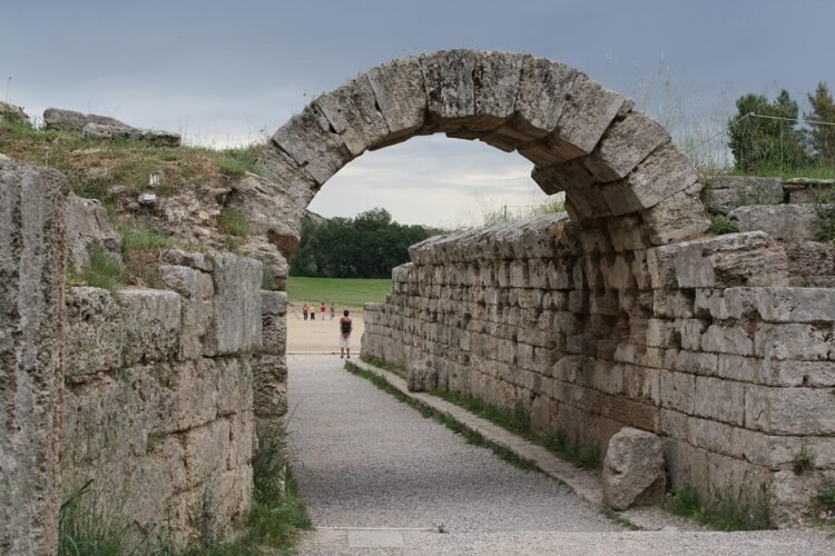 Excavation reveals astonishing Hellenistic period sanctuary in Larissa