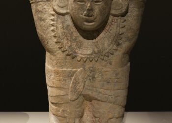 Atlantean sculpture discovered at Chichen Itza