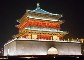 Historic shards unearthed in Xi’an