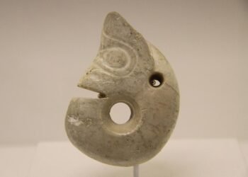 Over 100 Neolithic jade artifacts, including largest jade dragon, unearthed in China