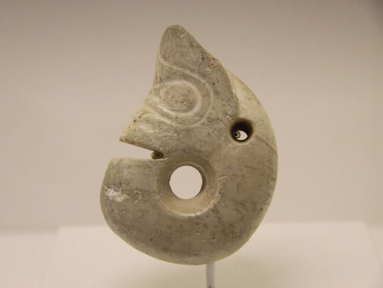 Over 100 Neolithic jade artifacts, including largest jade dragon, unearthed in China