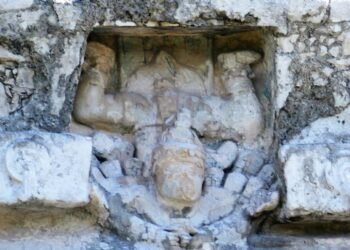 The splendor of the seven descending gods of Tulum resurfaces
