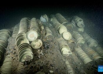 Ancient shipwreck reveals glory of Maritime Silk Road