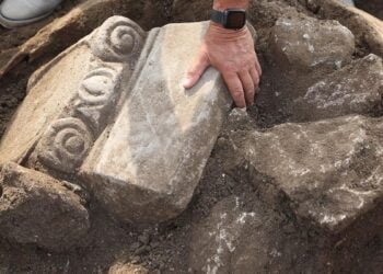 Archaeologists uncover 2,000-year-old Synagogue in the Black Sea region