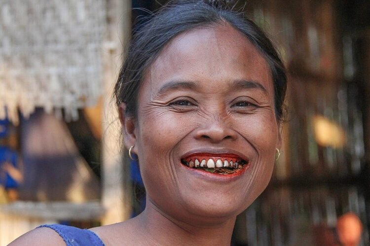 4,000-year-old teeth reveal earliest evidence of betel nut chewing in Southeast Asia