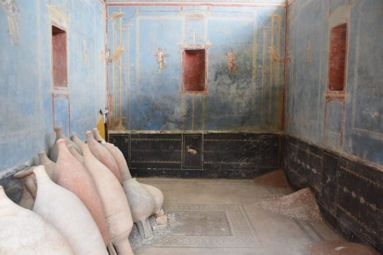 Archaeologists uncover mysterious 'blue room' in Pompeii