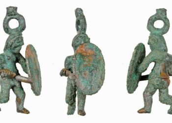 40,000 Celtic artifacts and rare bronze warrior figurine unearthed at Manching in Bavaria
