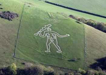 Oxford researchers solved the mystery of Cerne Abbas Giant: Hercules' role as an army meeting point