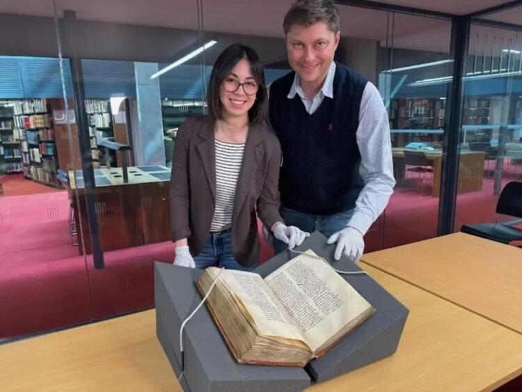 New copy of earliest known English poem discovered in Rome manuscript