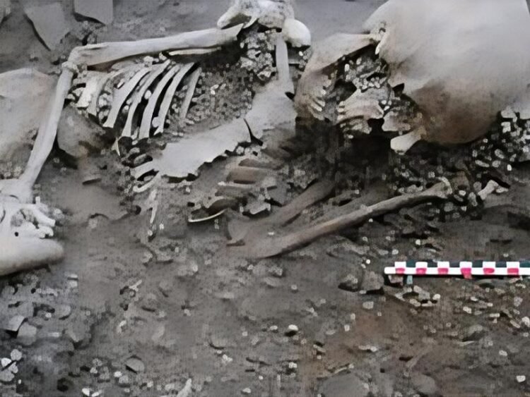 New study reveals earthquake contributed to Pompeii's destruction amid Vesuvius eruption