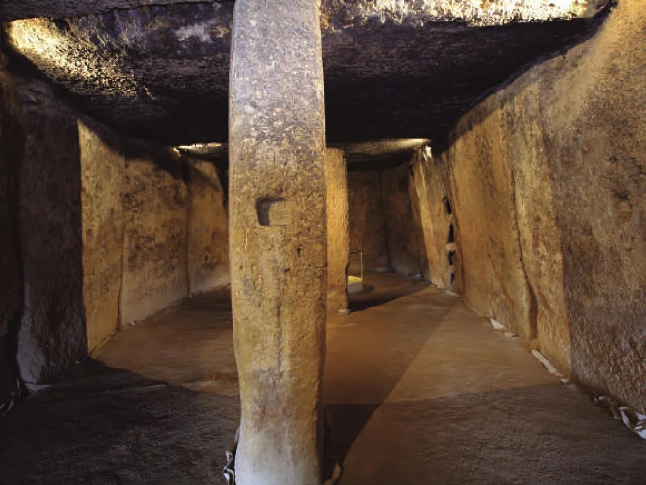 Archaeologists uncover advanced engineering in 6,000-year-old Spanish dolmen