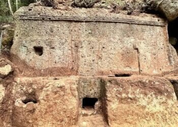 Archaeologists discover monumental Etruscan tomb in the necropolis of San Giuliano