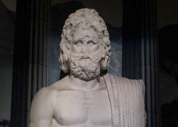 Paris exhibition showcases Gaza’s endangered archaeological treasures saved from destruction