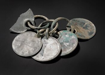 Hidden shine of the Peebles Hoard: Bronze Age treasures reveal a 3,000-year-old silvery secret