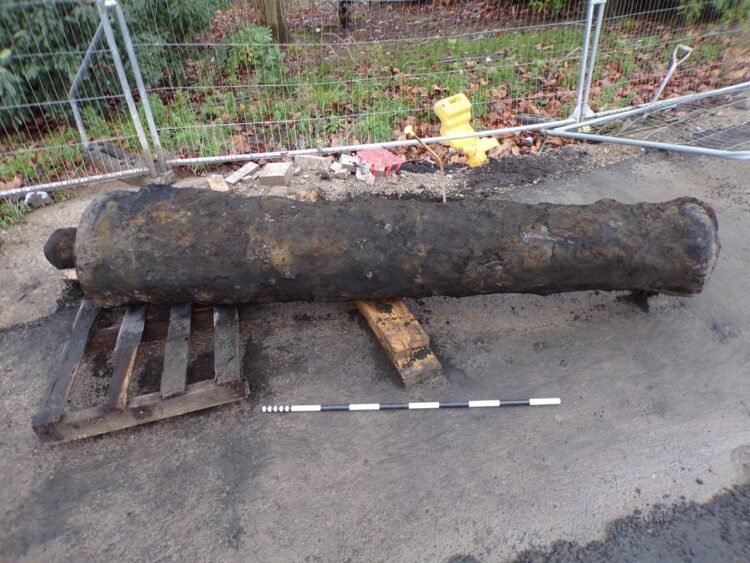 Historic cannon unearthed during Hull’s Queen’s Gardens restoration in the UK