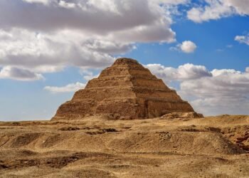 New study suggests hydraulic lift used in construction of Egypt’s first pyramid