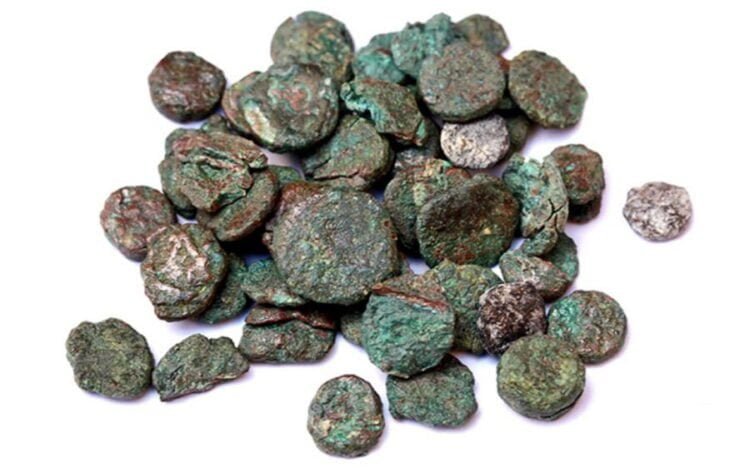 Thousands of ignored ‘nummi minimi’ coins lost by pilgrims found in ancient Marea in Egypt