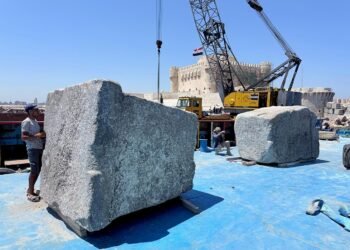 Lighthouse of Alexandria rises again as 22 massive blocks resurface from the seafloor after 2,000 years