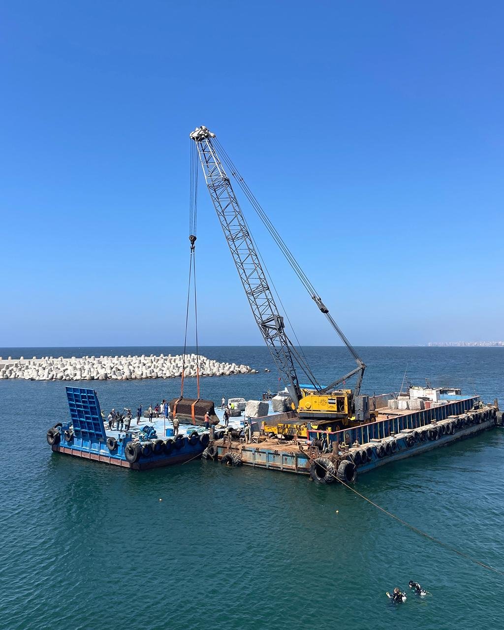 Lighthouse of Alexandria rises again as 22 massive blocks resurface from the seafloor after 2,000 years