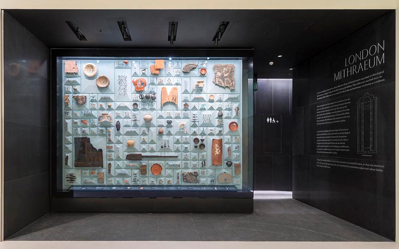 London Museum receives more than 14,000 Roman artifacts and £20M from Bloomberg