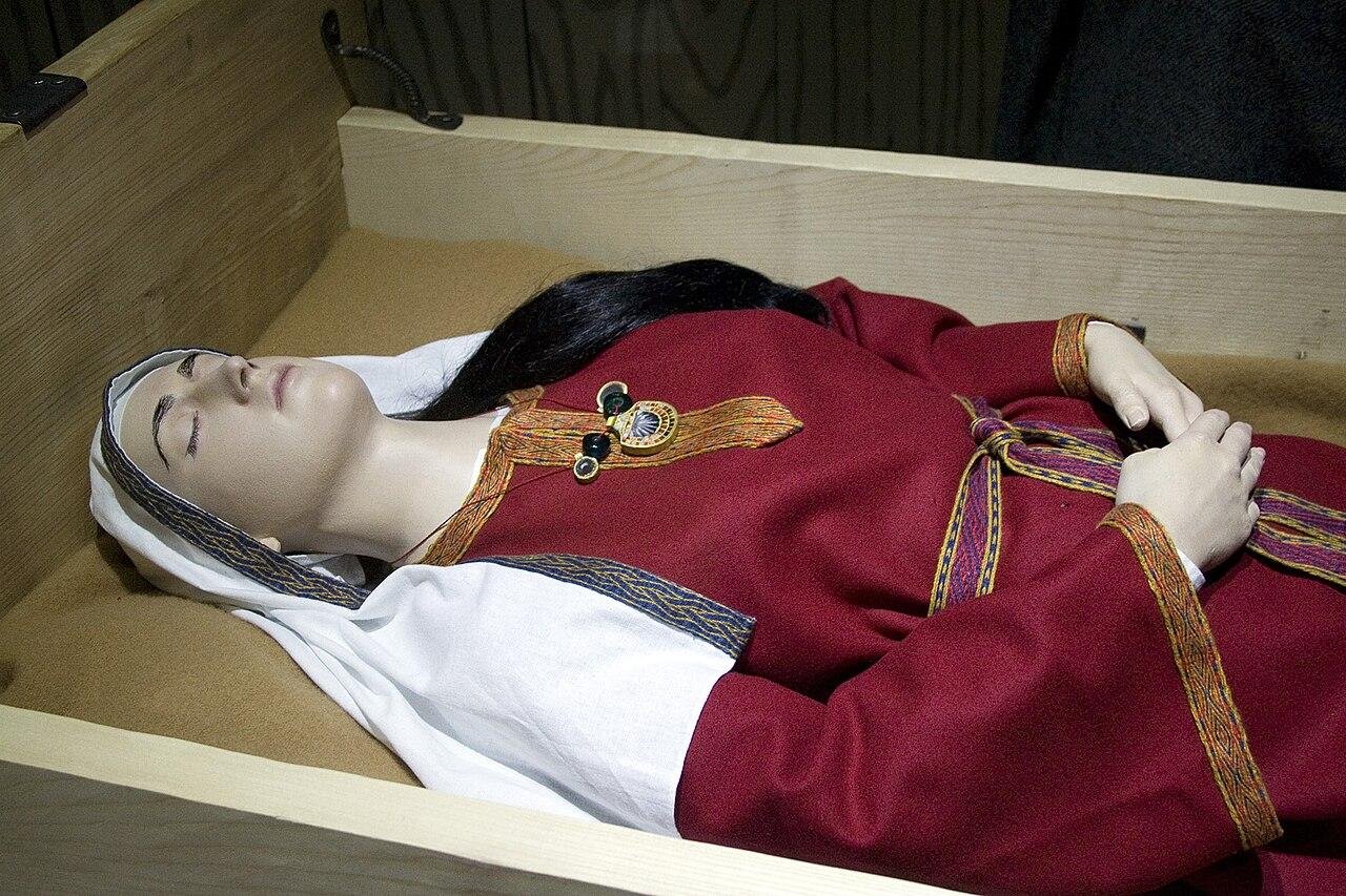 Medieval bed burials across Europe reveal cultural diversity, symbolism, and mystery