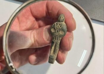 Rare medieval belt loop found near Kamień Pomorski in Poland