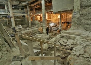 2,000-year-old ritual bath (mikveh) discovered beneath Jerusalem’s Western Wall reveals daily life before the Roman destruction