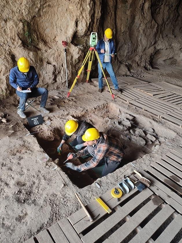 Archaeologists uncover evidence of Neanderthal habitation in Ghamari ...