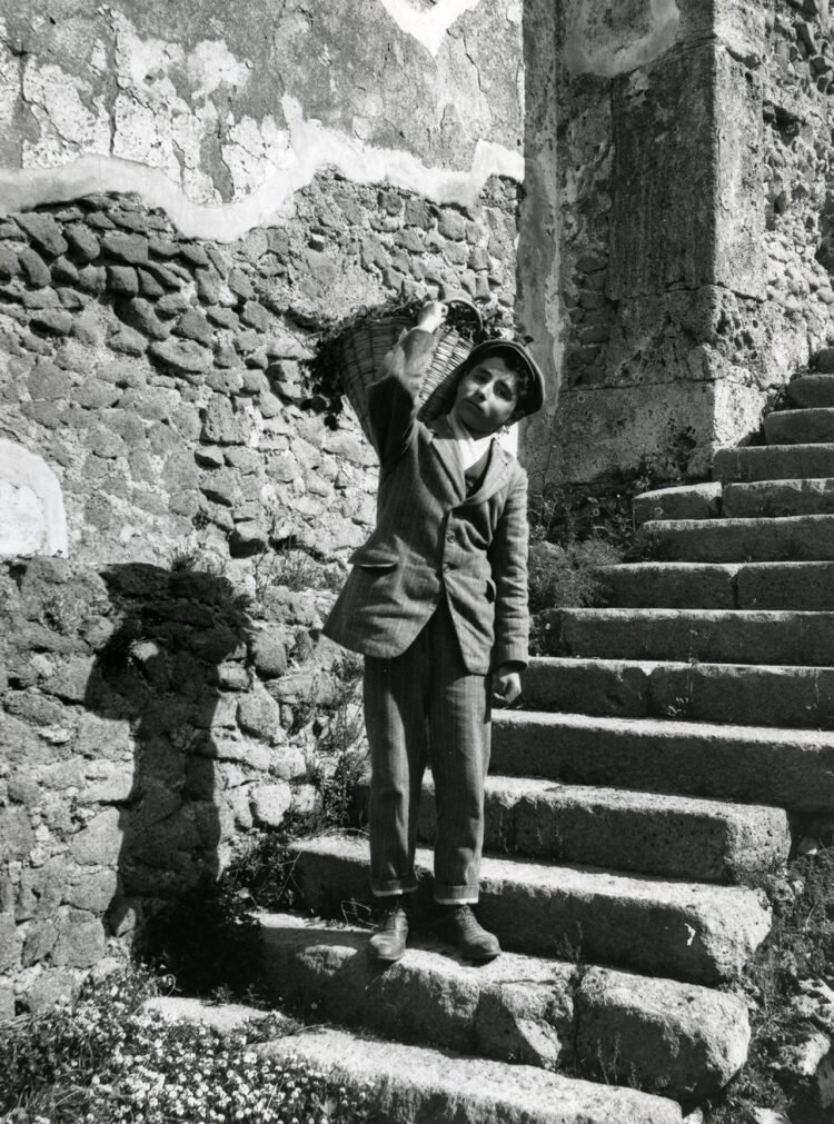 AAR honors pioneering women of Rome's archaeological golden age through photographic exhibition