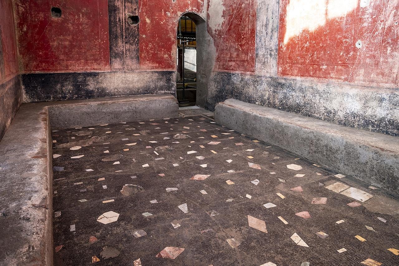 Pompeii excavation reveals spectacular 2,000-year-old private thermal spa and bathhouse