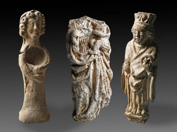 Rare medieval relics, including saintly figures, unearthed at Berlin's Molkenmarkt