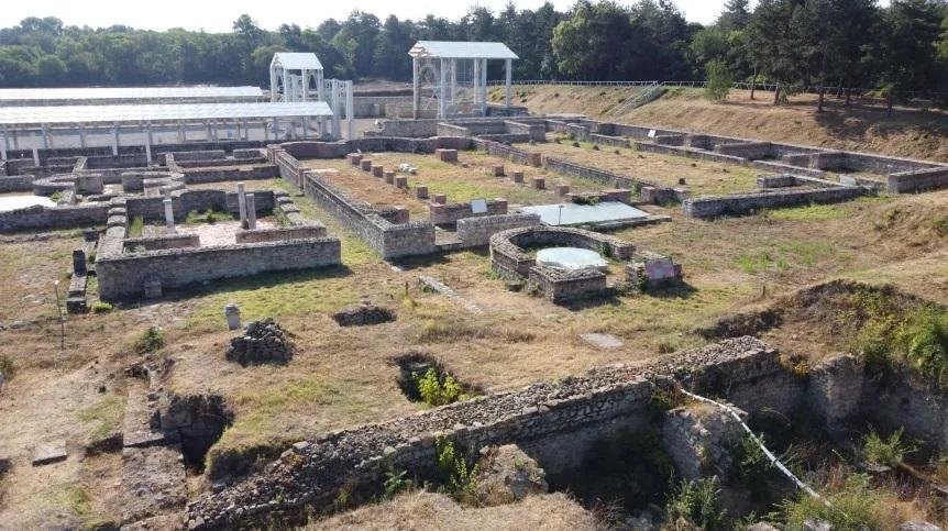 Archaeologists uncover monumental Roman arsenal in Novae, Bulgaria