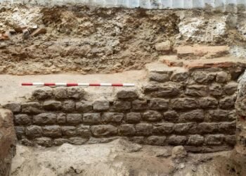 Ancient Roman basilica from 80 CE discovered beneath London office block