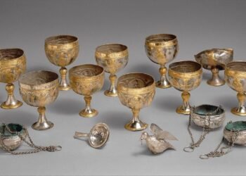 Ancient Roman chalice discovered in 6th-century Anglo-Saxon tomb in England