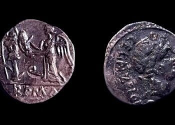 More than 3,000 Roman coins and gems unearthed in Claterna, Italy